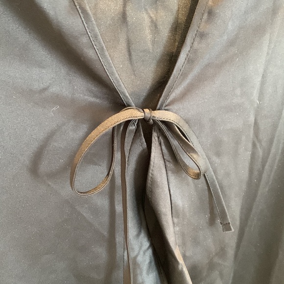 Victoria Secret robe - Picture 3 of 6